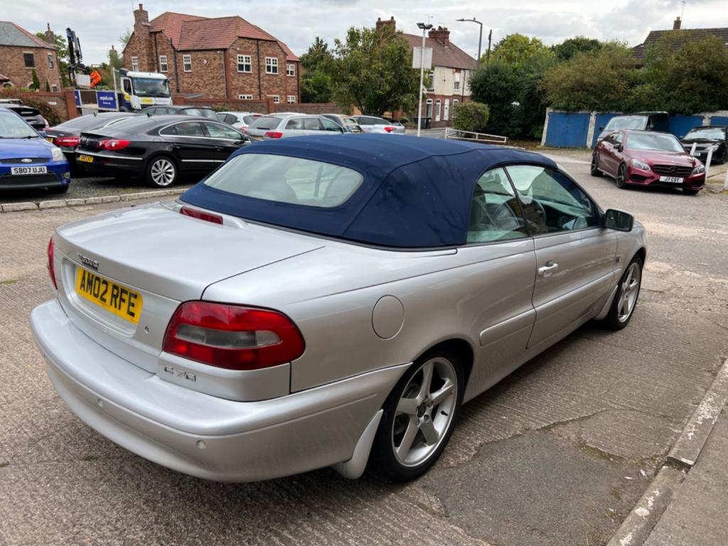 VOLVO C70