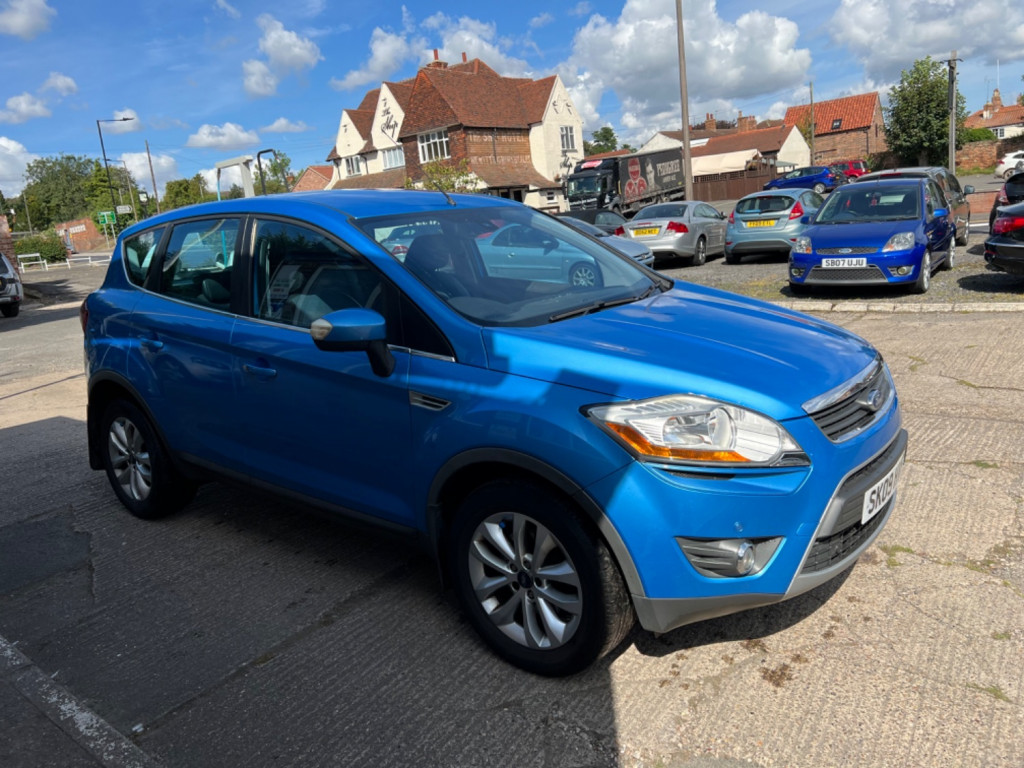 FORD KUGA