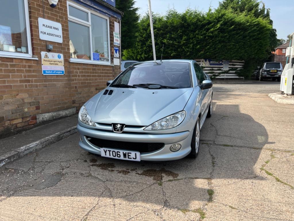 PEUGEOT 206