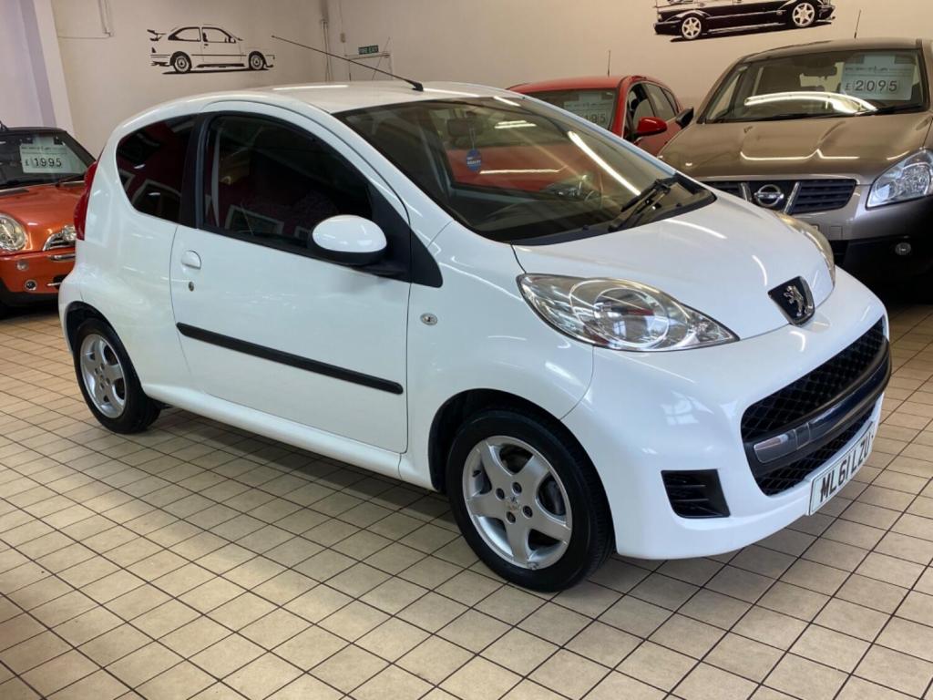 PEUGEOT 107