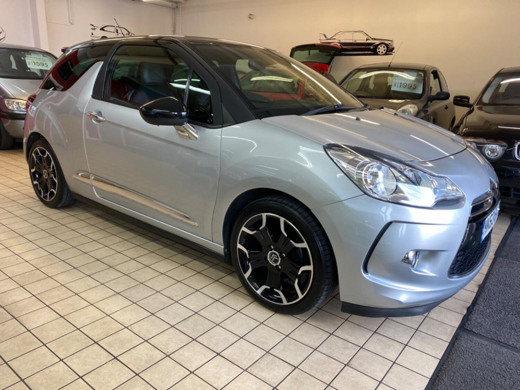 View CITROEN DS3 1.6 e-HDi Airdream DSport 