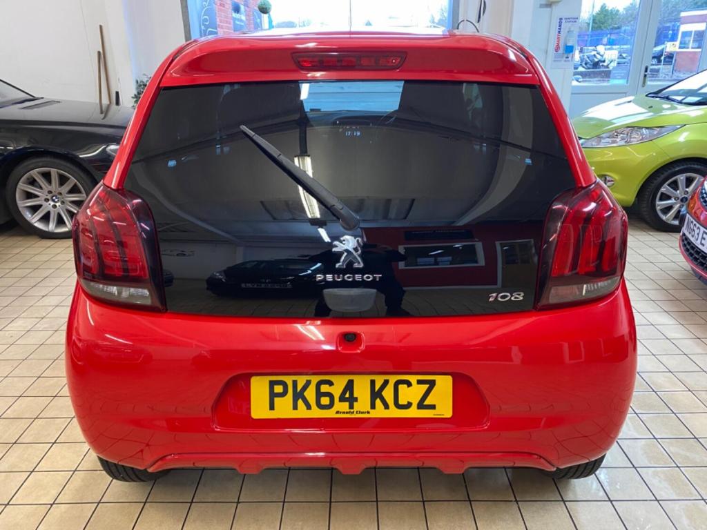 PEUGEOT 108