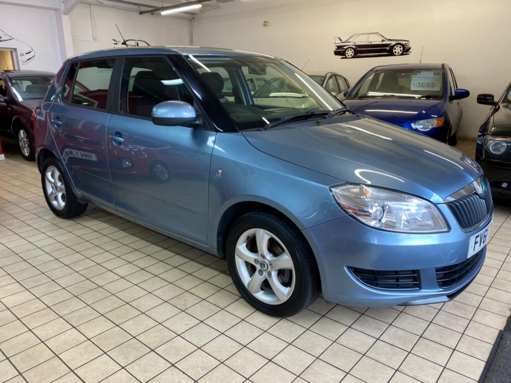 View SKODA FABIA 1.2 TSI SE