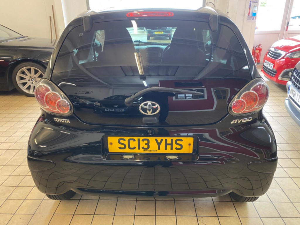 TOYOTA AYGO