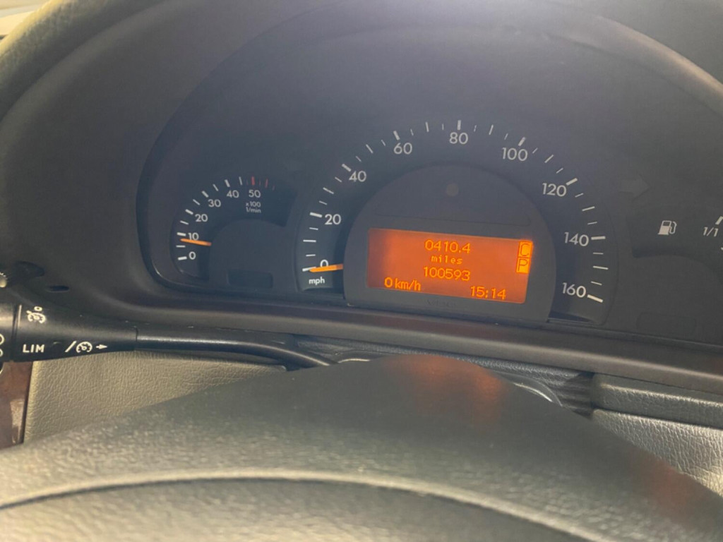 MERCEDES-BENZ C CLASS