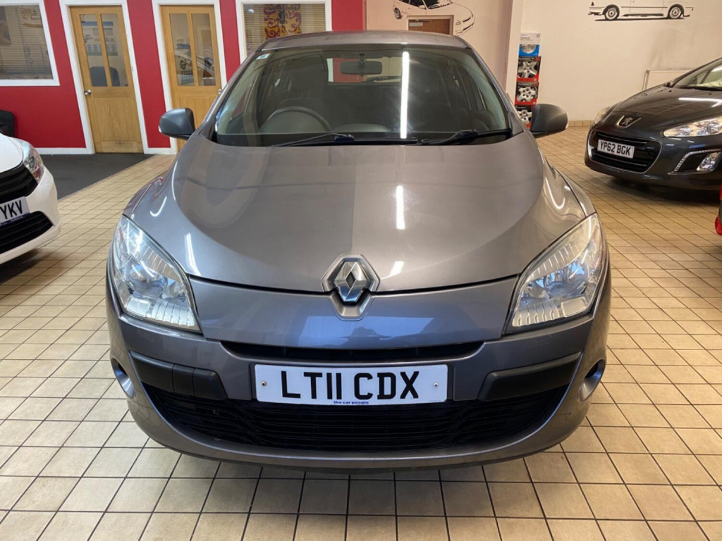 View RENAULT MEGANE 1.6 16V Generation