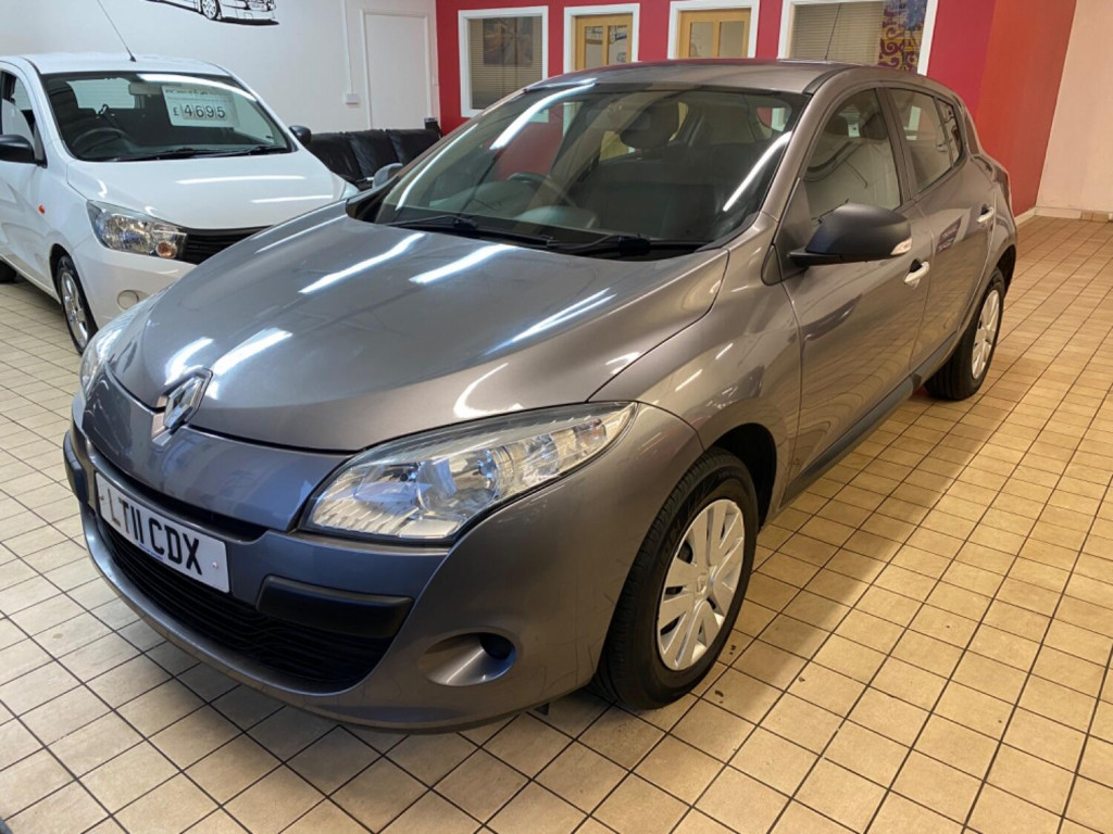 View RENAULT MEGANE 1.6 16V Generation