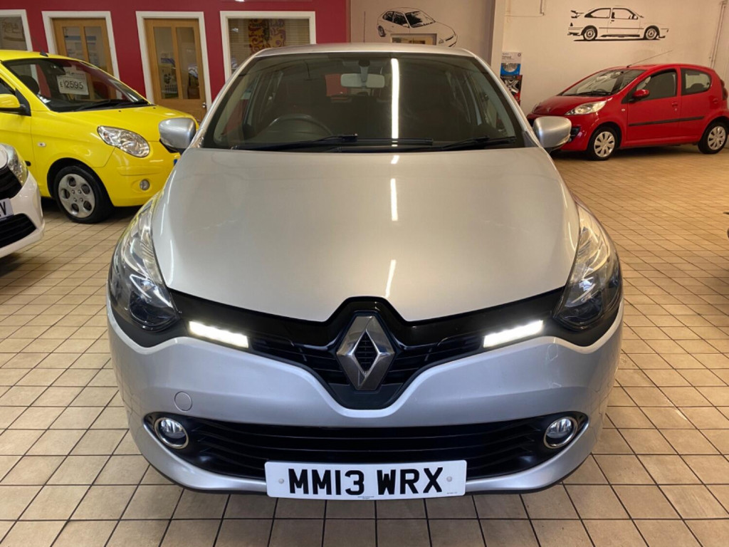 View RENAULT CLIO 1.2 16V Expression +
