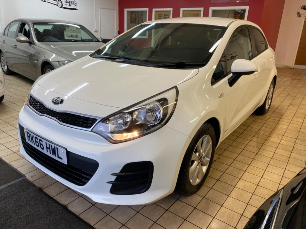 View KIA RIO 1.3 SR7