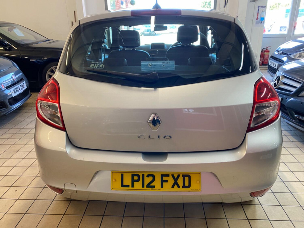 RENAULT CLIO