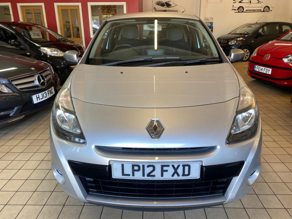 View RENAULT CLIO 1.2 Dynamique TomTom