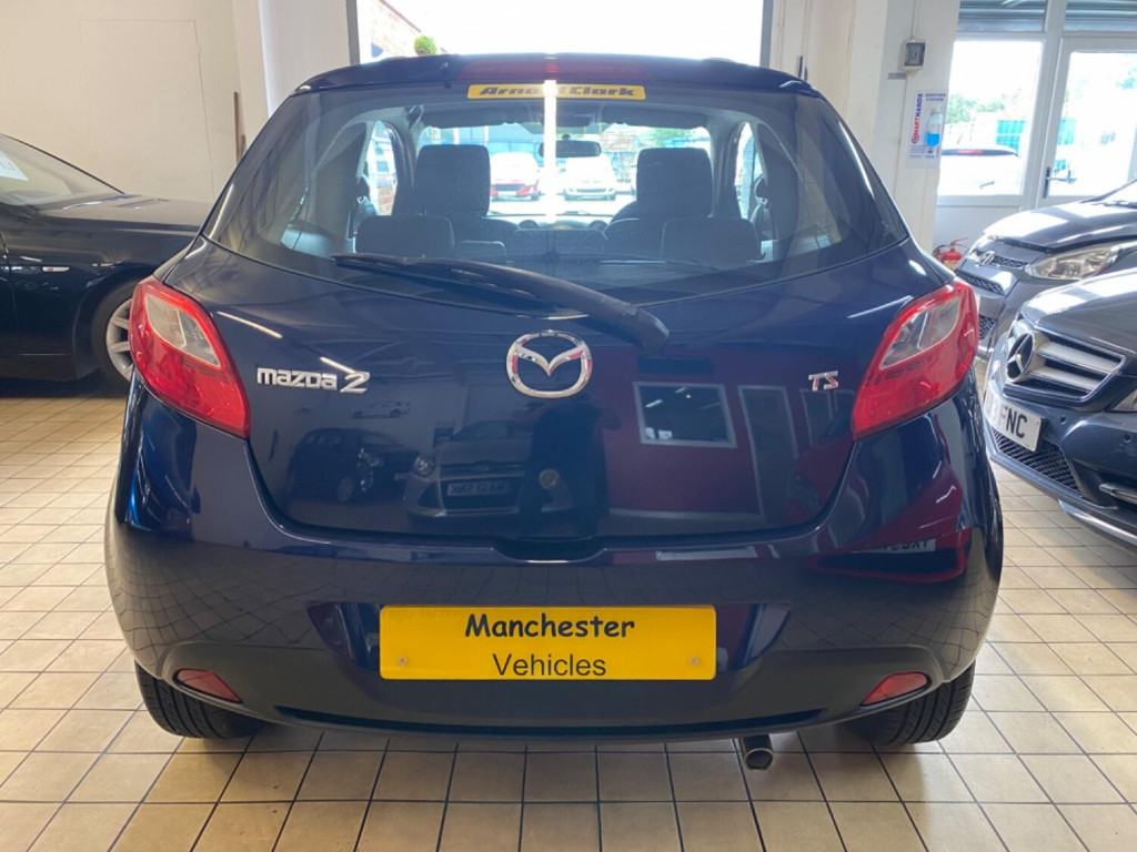 MAZDA MAZDA2