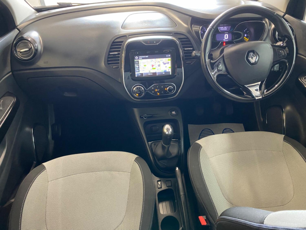 RENAULT CAPTUR