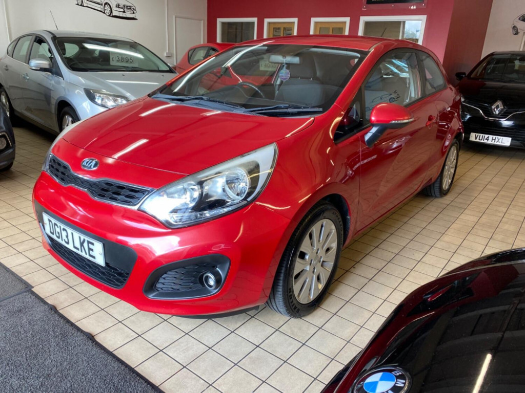 View KIA RIO 1.3 2