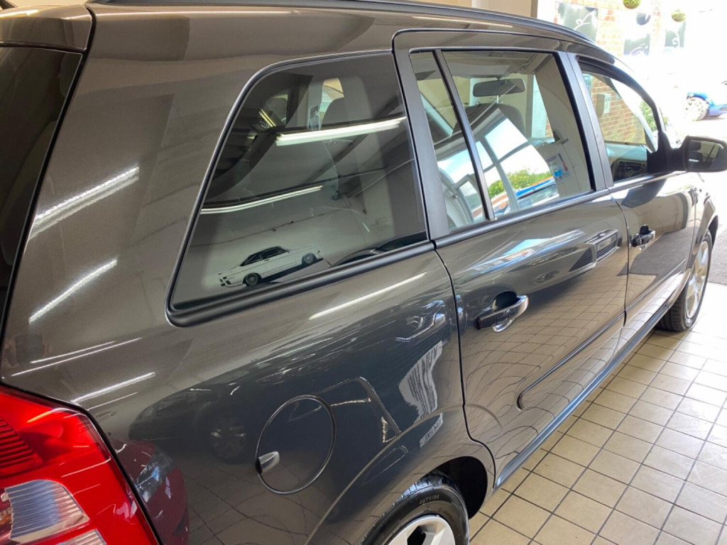 VAUXHALL ZAFIRA