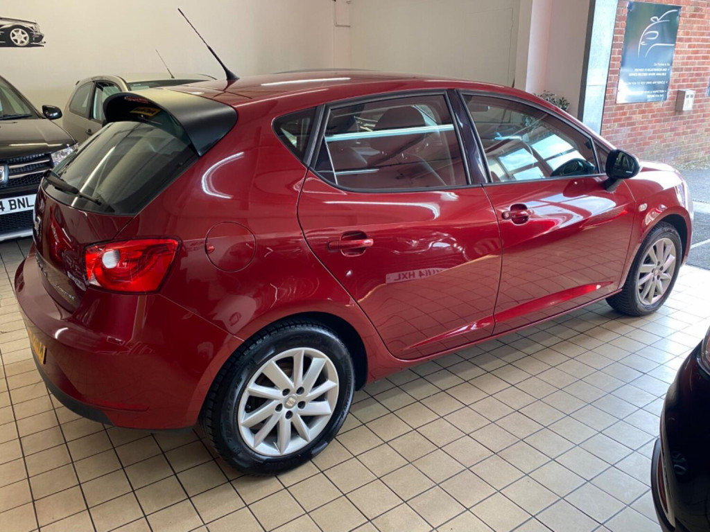 SEAT IBIZA