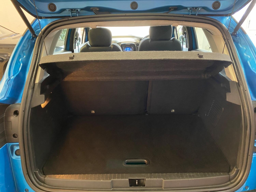 RENAULT CAPTUR