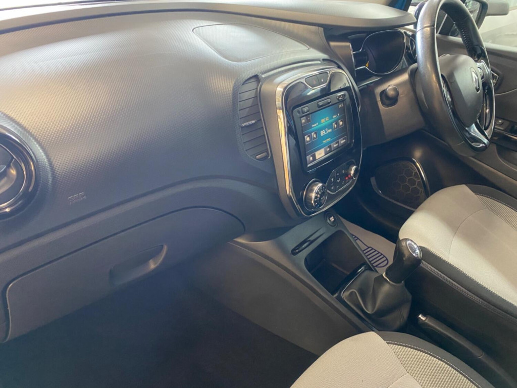 RENAULT CAPTUR