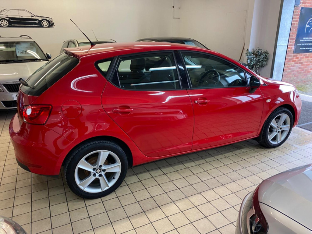 SEAT IBIZA
