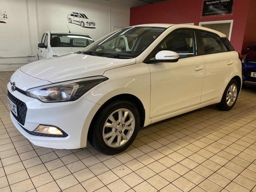 View HYUNDAI I20 1.2 I20 SE 1.2 84PS MY16