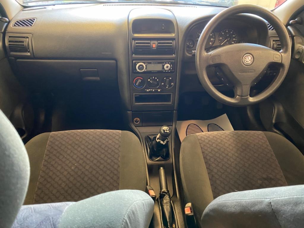 VAUXHALL ASTRA