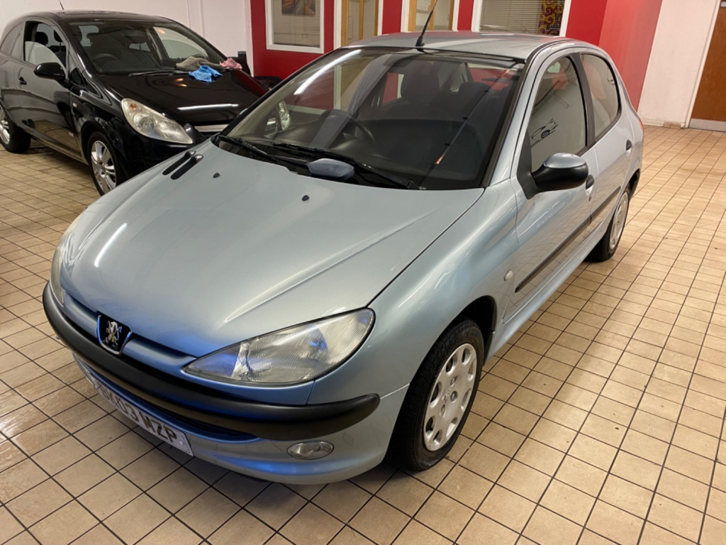 View PEUGEOT 206 LX