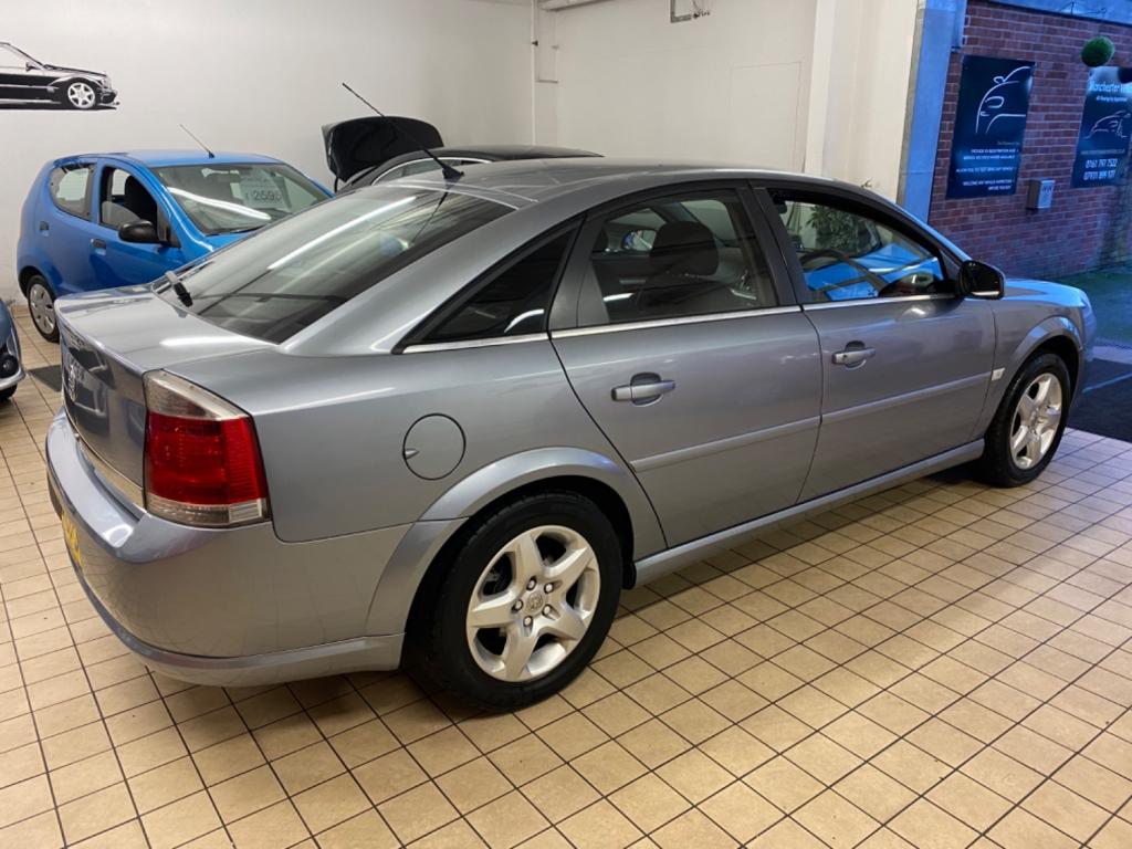VAUXHALL VECTRA