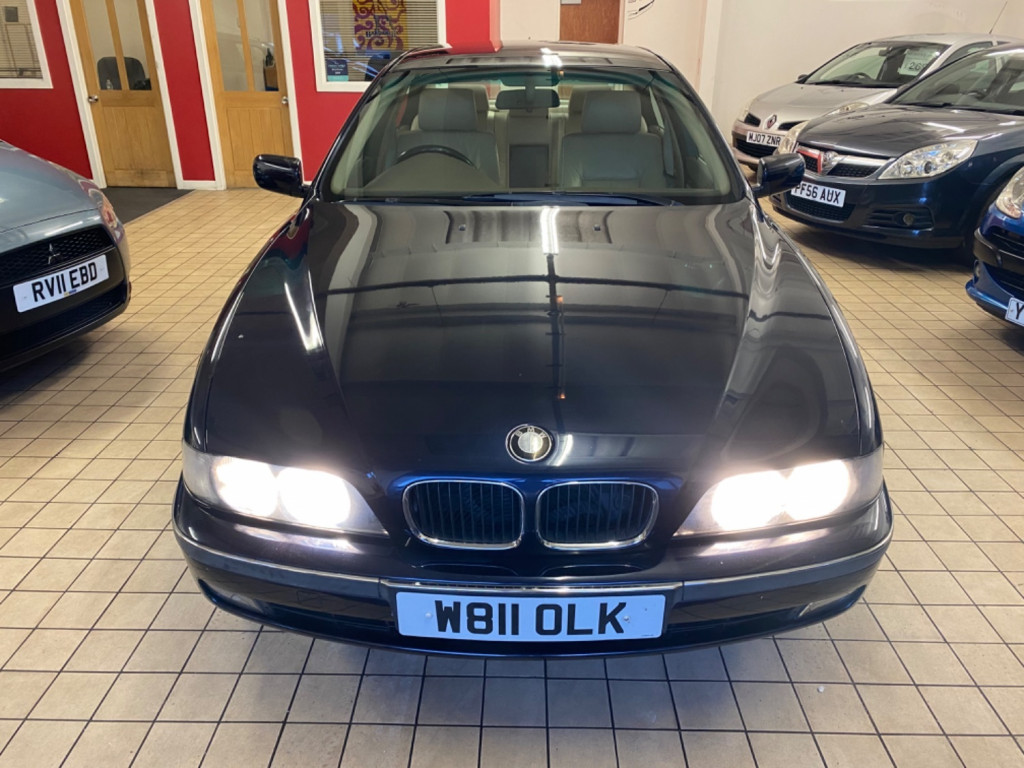 View BMW 5 SERIES 523I SE