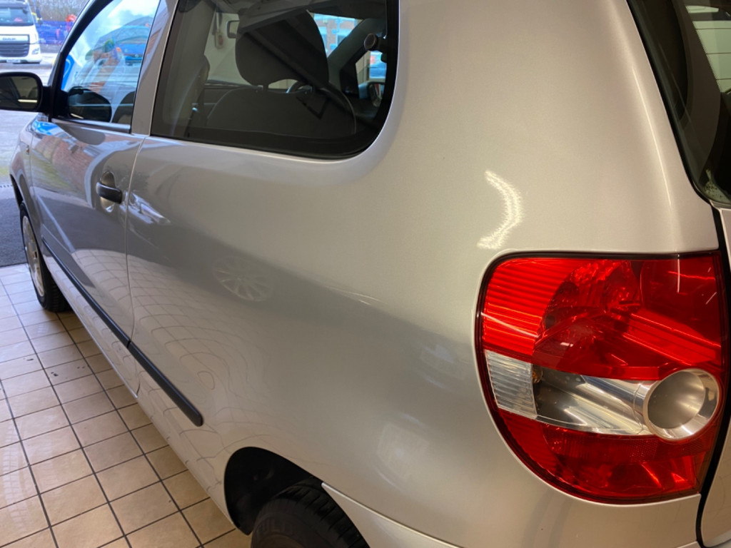 VOLKSWAGEN FOX