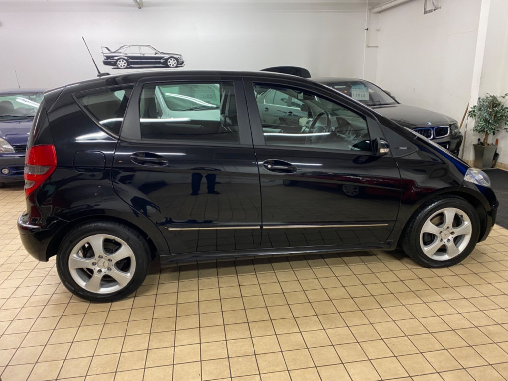 MERCEDES-BENZ A CLASS