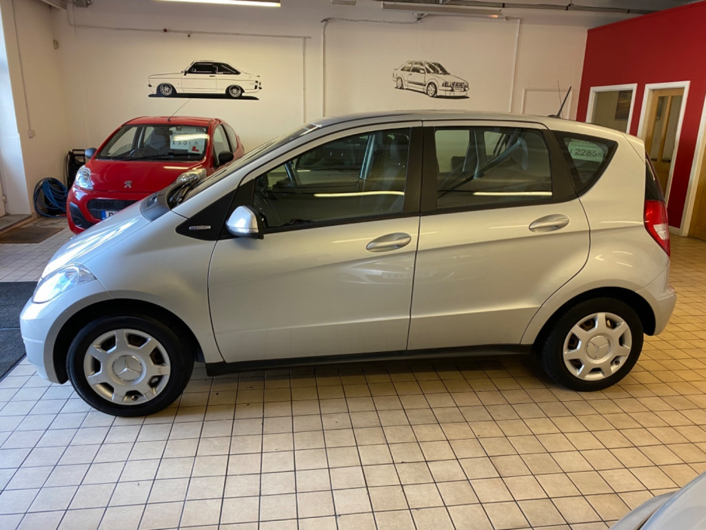 MERCEDES-BENZ A CLASS