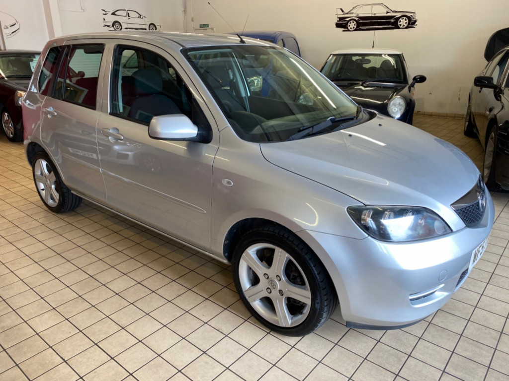 View MAZDA MAZDA2 CAPELLA