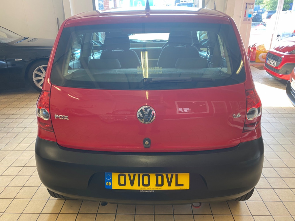 VOLKSWAGEN FOX