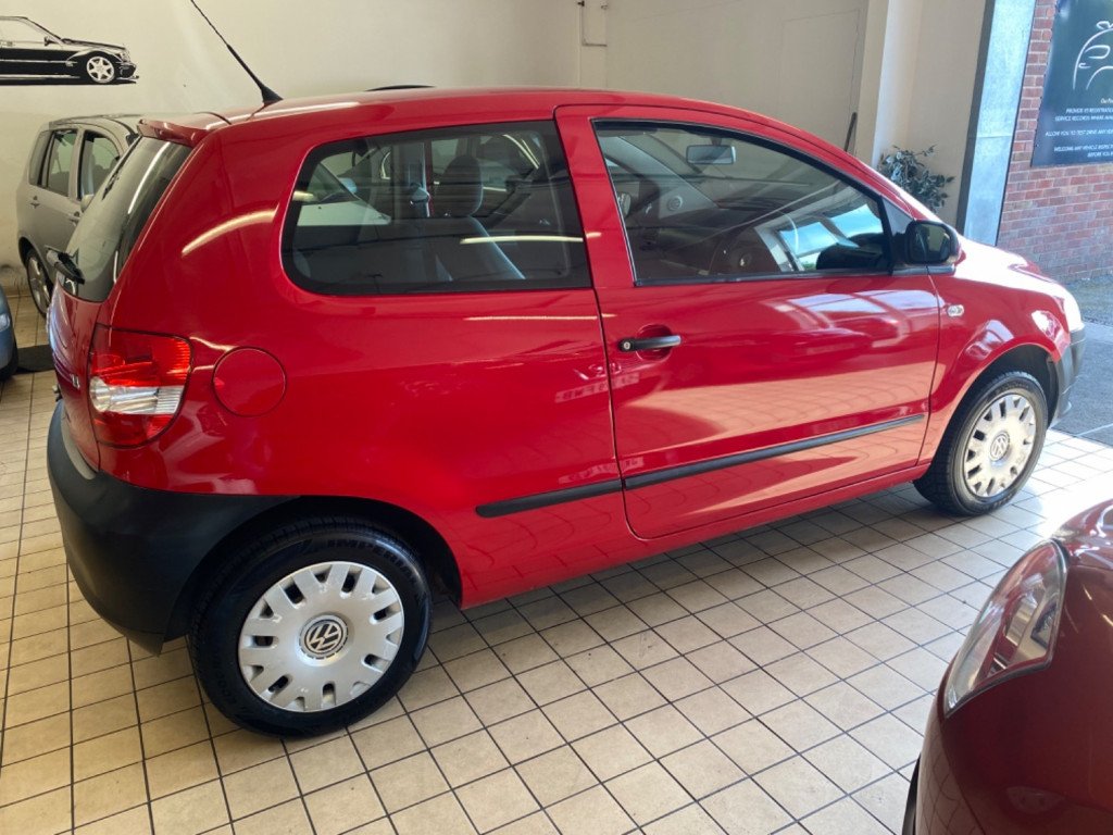 VOLKSWAGEN FOX