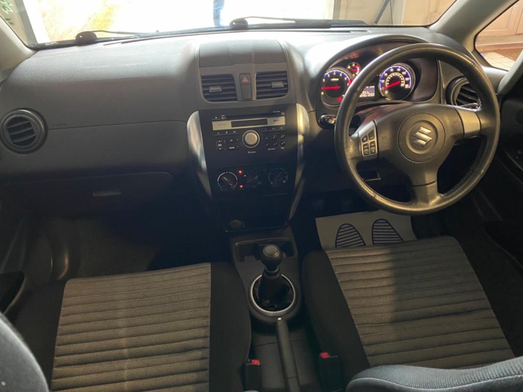 SUZUKI SX4