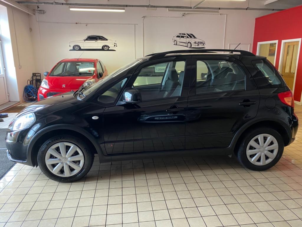 SUZUKI SX4