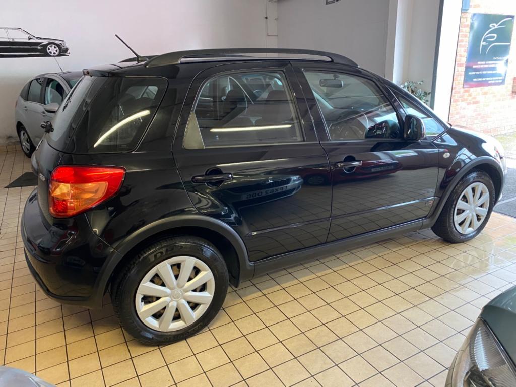 SUZUKI SX4