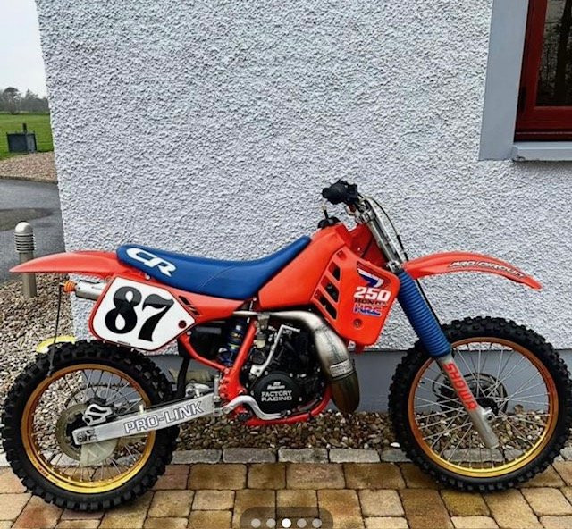HONDA CR250