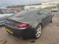 ASTON MARTIN VANTAGE