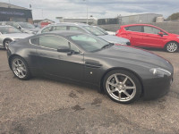 ASTON MARTIN VANTAGE