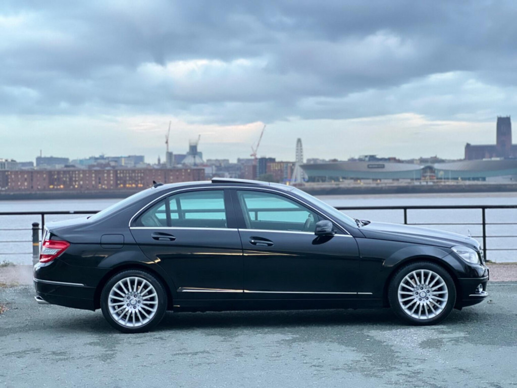 View MERCEDES-BENZ C CLASS 3.0 C350 CDI V6 Elegance