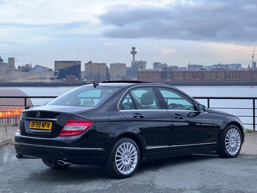 MERCEDES-BENZ C CLASS