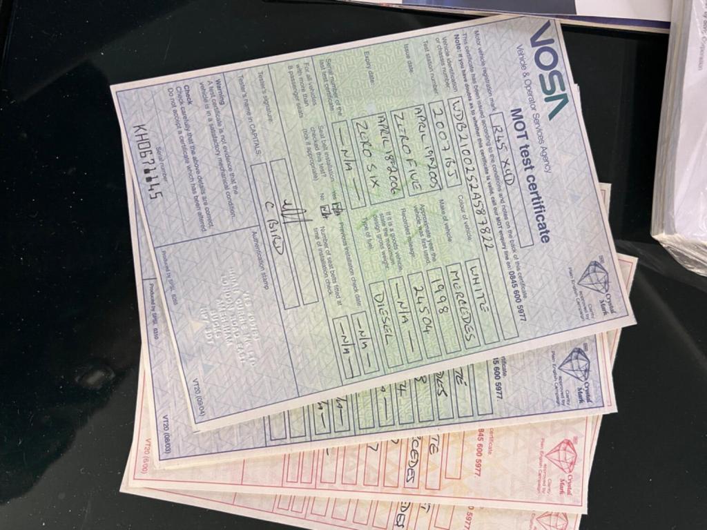 MERCEDES-BENZ E CLASS