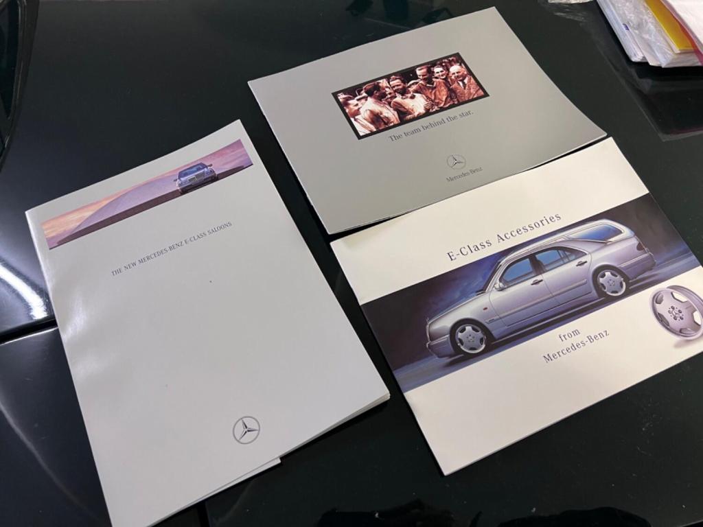 MERCEDES-BENZ E CLASS