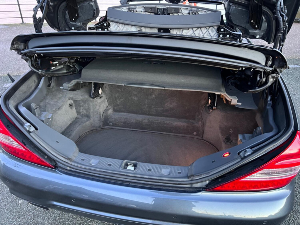 MERCEDES-BENZ SL CLASS