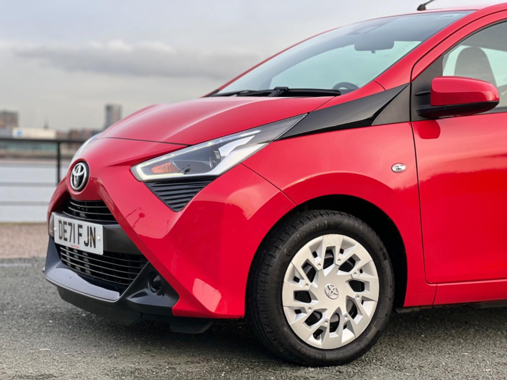 TOYOTA AYGO