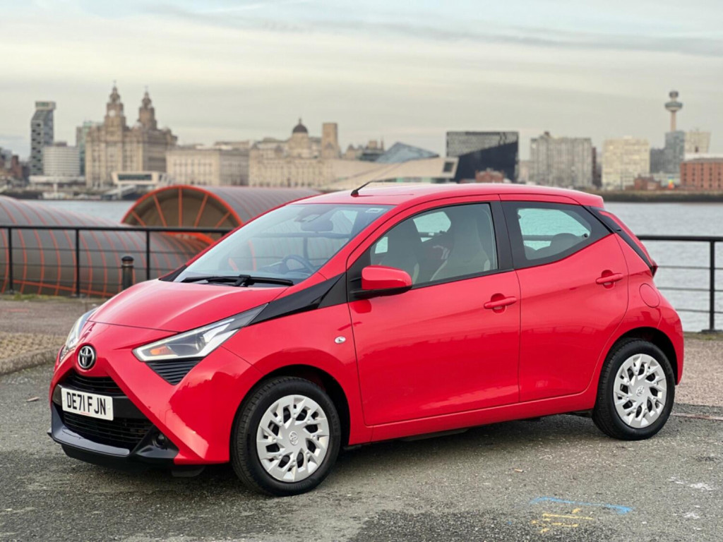 TOYOTA AYGO