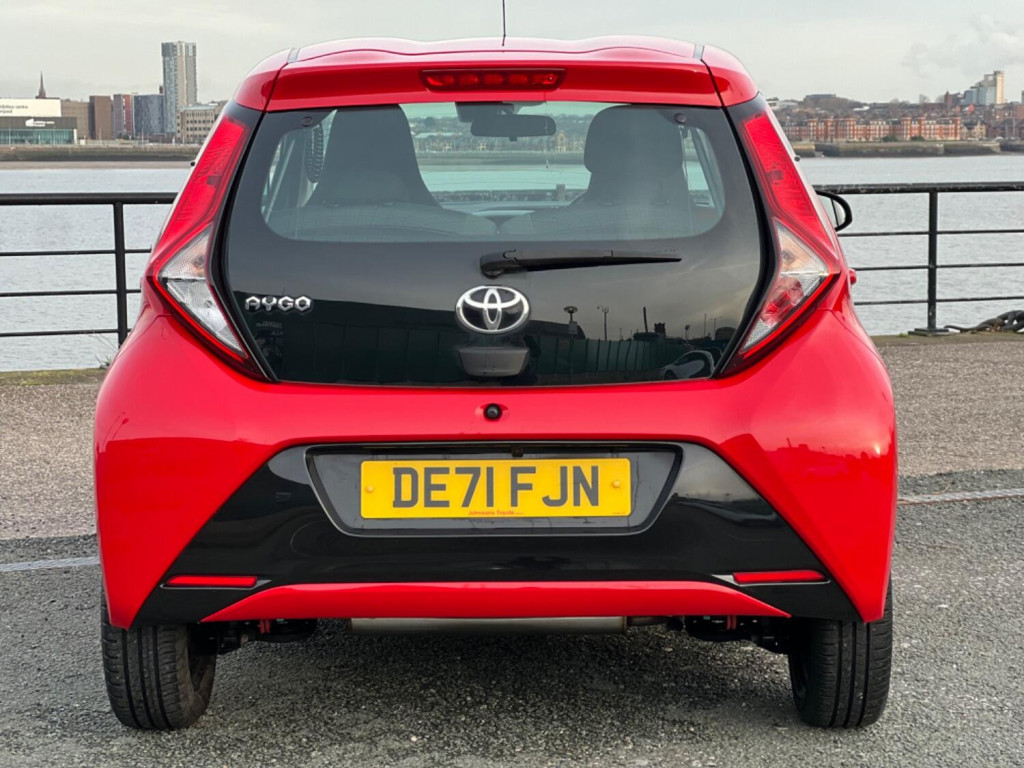TOYOTA AYGO