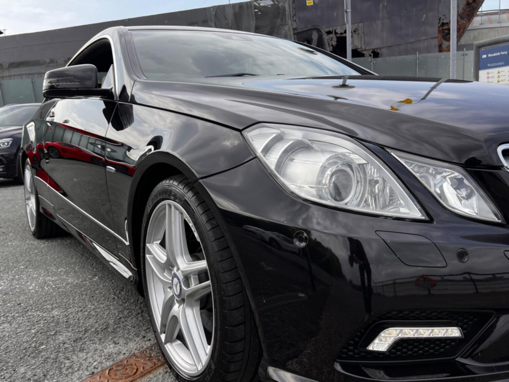 MERCEDES-BENZ E CLASS