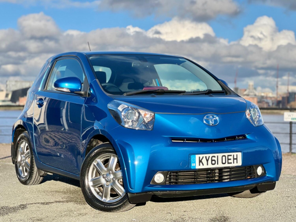 View TOYOTA IQ 1.0 VVT-i 2 